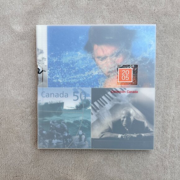 Collection Canada Postage Stamps 2005 Album | Stamps Included - Picture 1 of 3